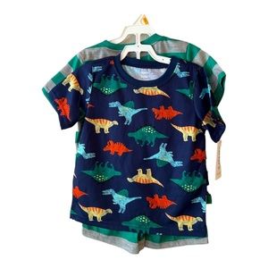 Carters boys 4 piece outfit NWT SIZE 3T